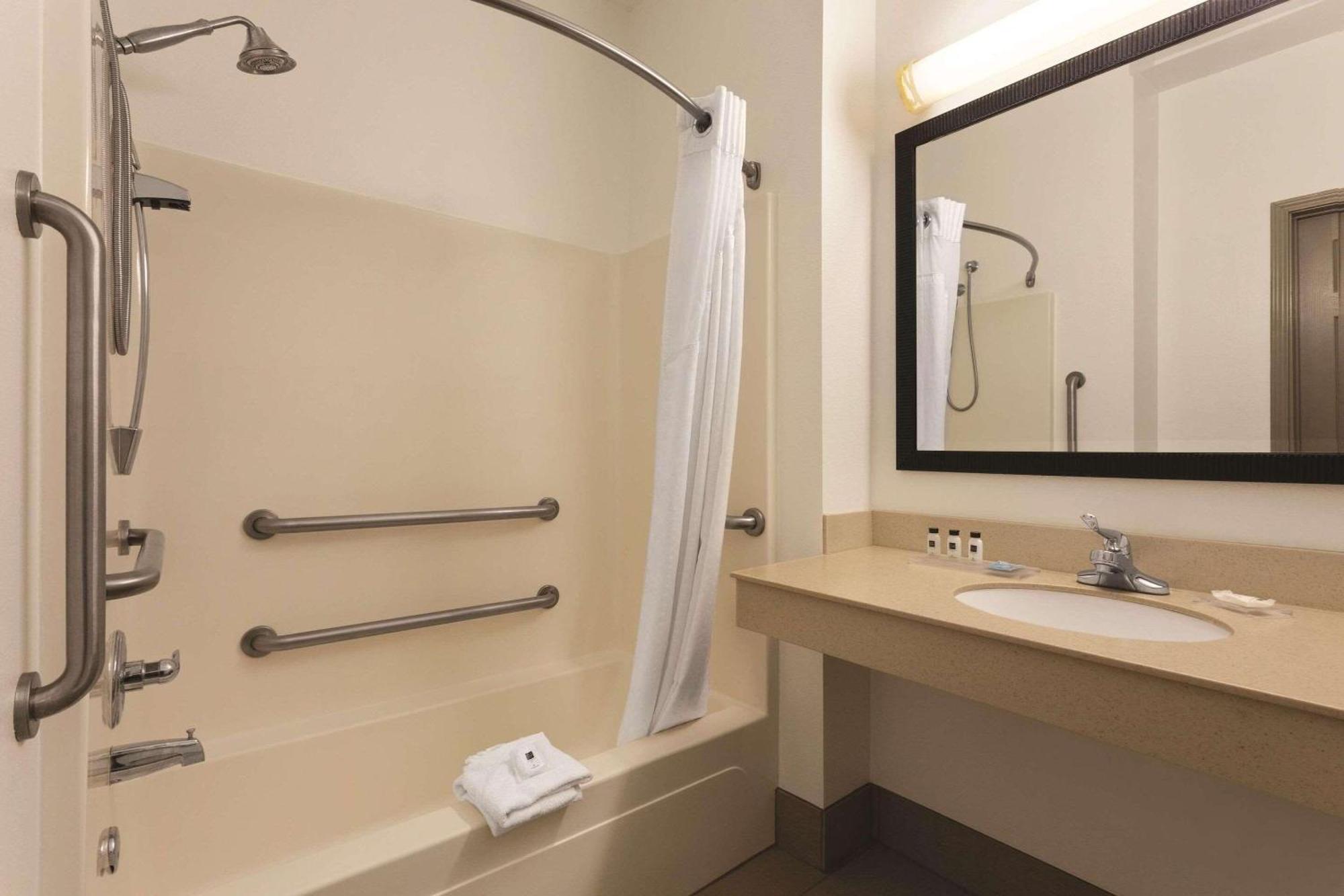 Country Inn & Suites By Radisson, Bryant Little Rock , Ar Kültér fotó